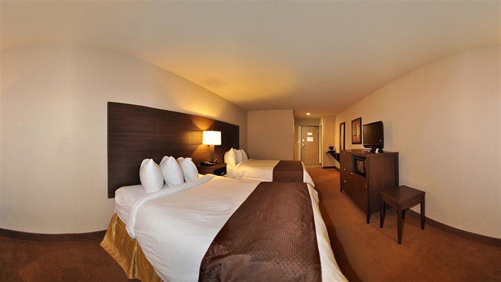 Best Western Plus Saint John Hotel & Suites Екстериор снимка