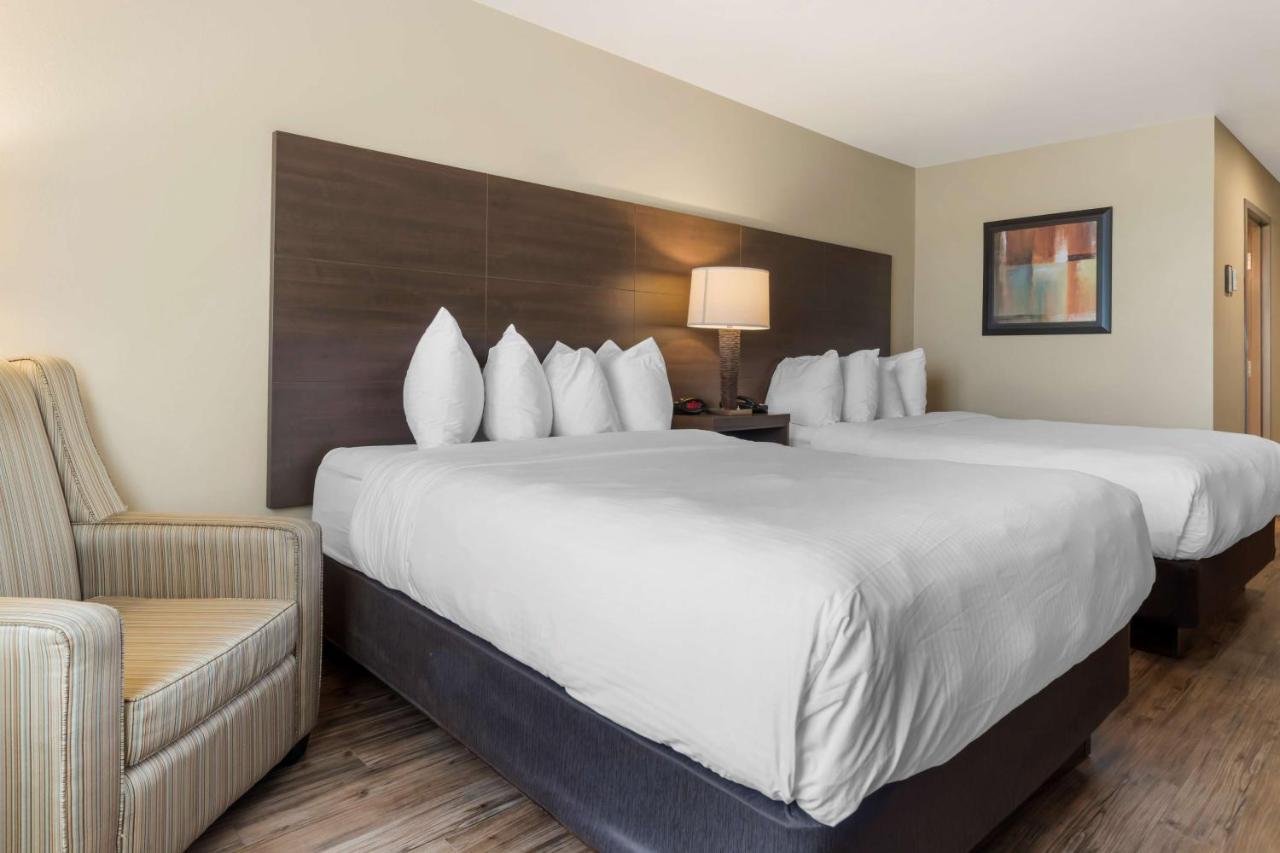 Best Western Plus Saint John Hotel & Suites Екстериор снимка