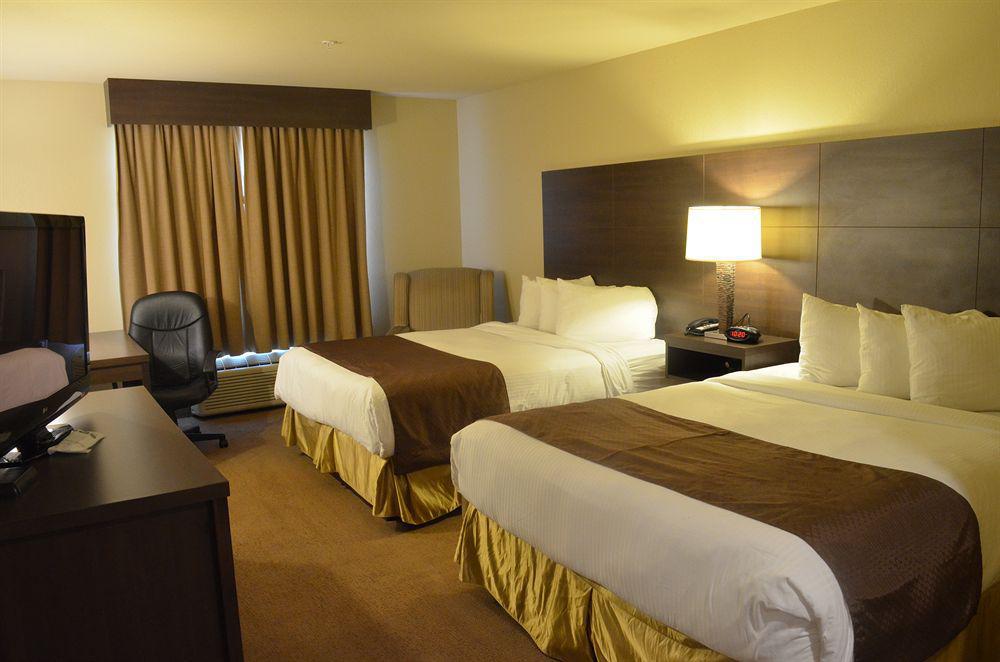 Best Western Plus Saint John Hotel & Suites Екстериор снимка